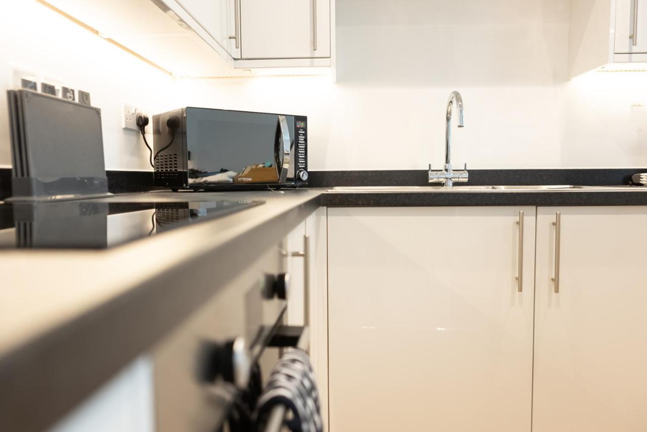 Luxury Boutique Harbour Apartments - Heart Of Torquay - Near Babbacoombe & Beach 외부 사진