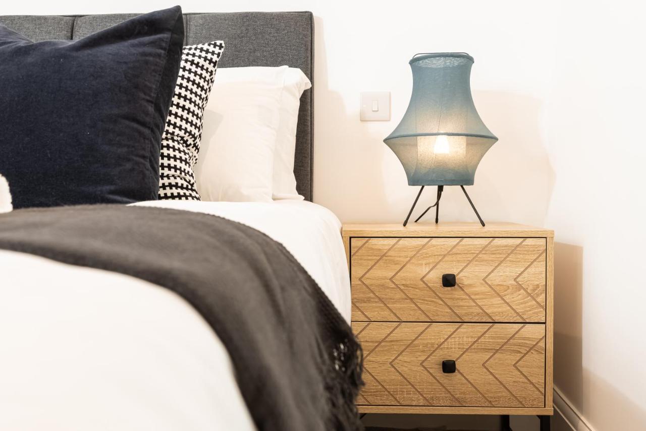Luxury Boutique Harbour Apartments - Heart Of Torquay - Near Babbacoombe & Beach 외부 사진